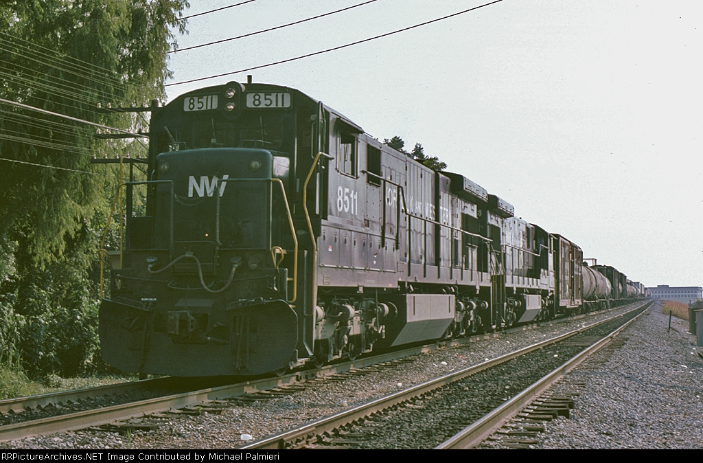 N&W C36-7 8511